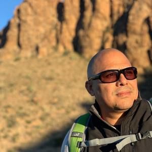 Meet your Posher, Julio